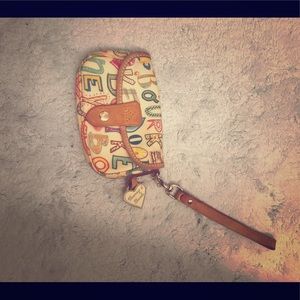 Dooney & Bourke wristlet